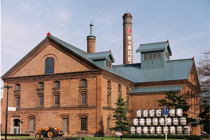 Bạn c&oacute; cơ hội kh&aacute;m ph&aacute; quy tr&igrave;nh l&agrave;m rượu sake truyền thống Quatangf168 tải ứng dụng