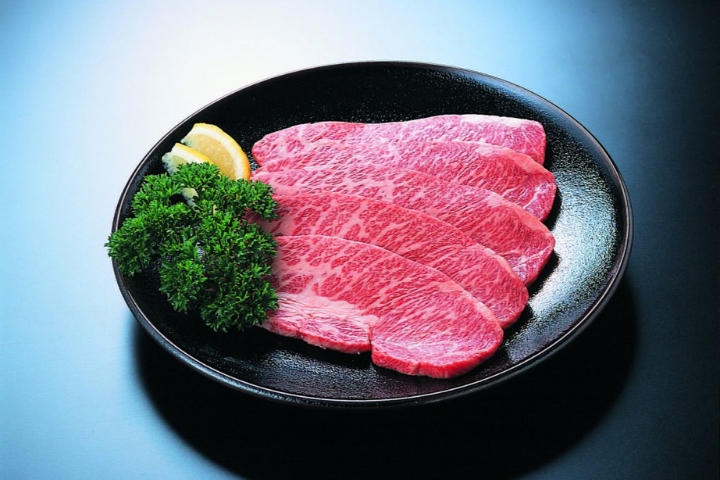 Thịt b&ograve; Koshu c&oacute; đặc điểm mềm, ngọt tinh tế v&agrave; đậm đ&agrave; hương vị