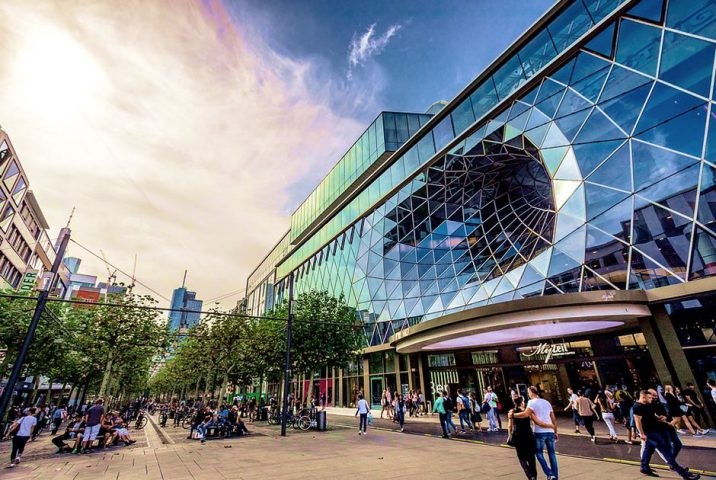 Con đường Đổi quà F168 của Zeil