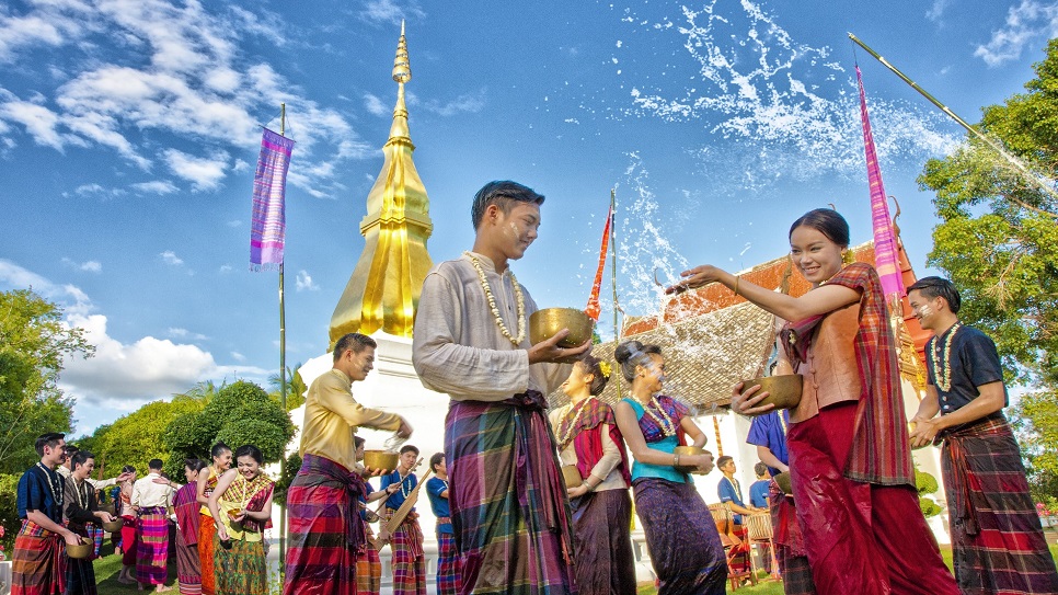 Lễ hội Té nước Songkran
