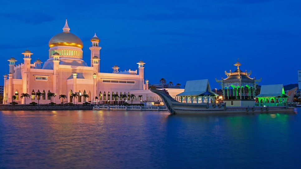 Vẻ đẹp ho&agrave;ng h&ocirc;n tại Brunei 