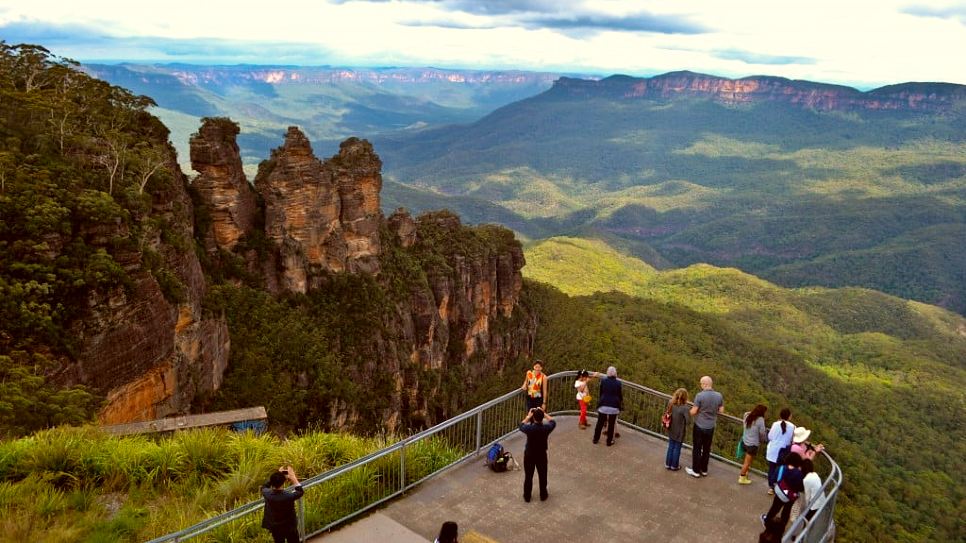 dãy núi Ba Chị Em
