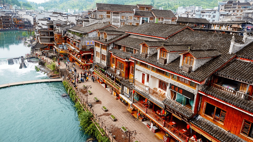 Phượng Ho&agrave;ng Cổ Trấn