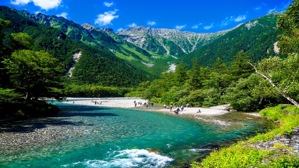 Vẻ đẹp tuyệt mỹ của thung lũng Kamikochi