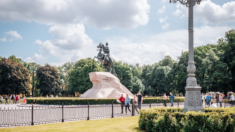 Tượng đ&agrave;i bất tử của Peter Đại đế