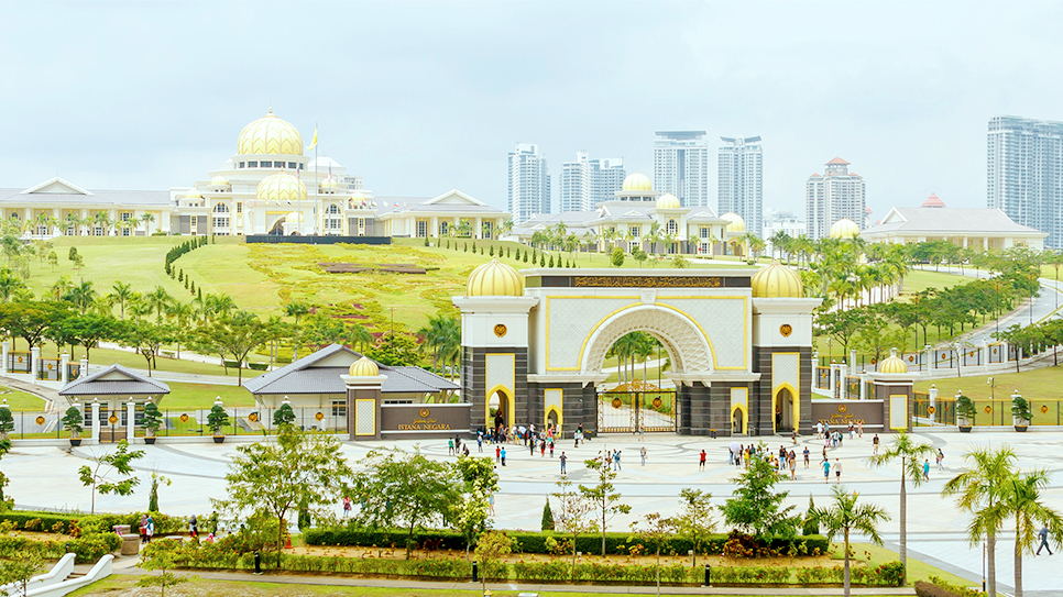 Hoàng Cung - King Palace