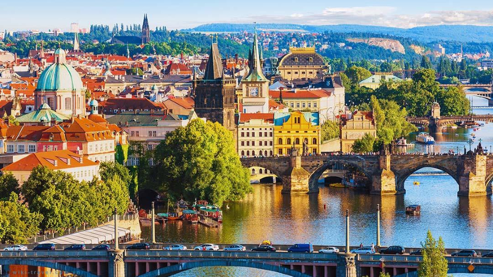 Praha, th&agrave;nh phố v&agrave;ng của cộng h&ograve;a S&eacute;c