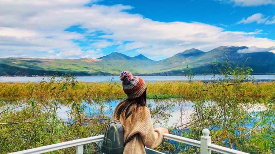 C&ocirc;ng vi&ecirc;n đầm Lashihai