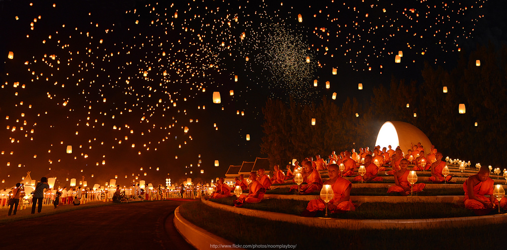thả đèn Loy Rathong